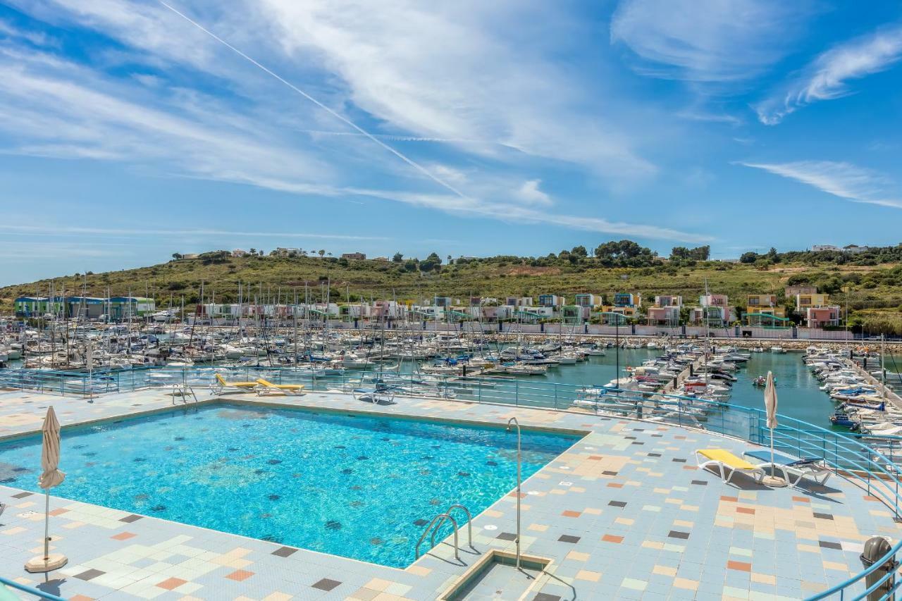 Marina View Apartment Albufeira Exteriör bild